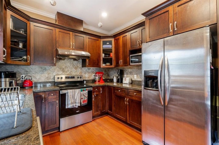 Photo 12 at 2849 Lakewood Drive, Grandview Woodland, Vancouver East