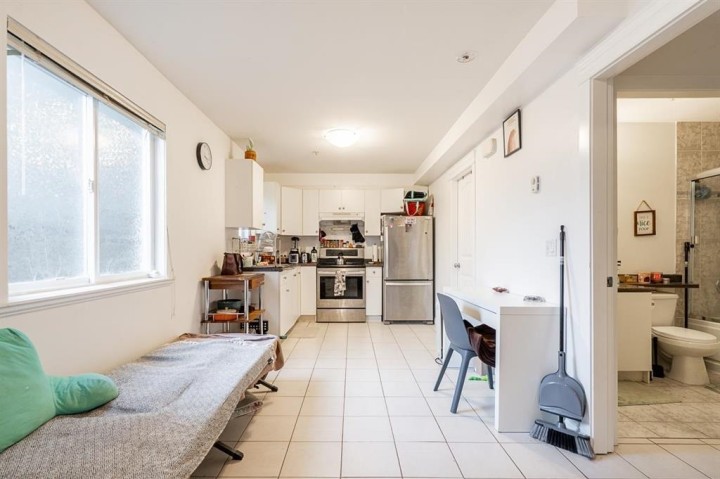 Photo 3 at 2849 Lakewood Drive, Grandview Woodland, Vancouver East