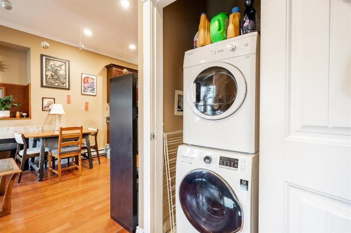 Photo 10 at 2849 Lakewood Drive, Grandview Woodland, Vancouver East
