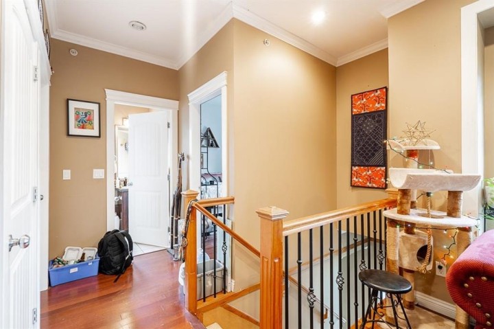 Photo 11 at 2849 Lakewood Drive, Grandview Woodland, Vancouver East
