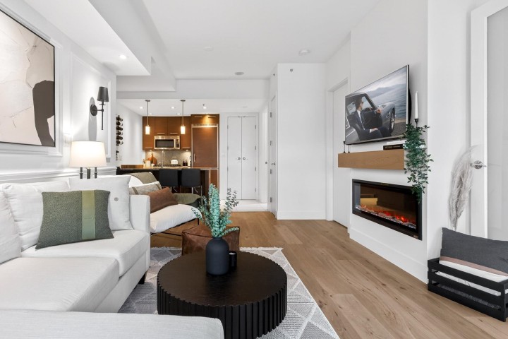 Photo 2 at 2538 Maple Street, Kitsilano, Vancouver West