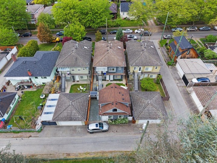 Photo 36 at 968 E 31st Avenue, Fraser VE, Vancouver East