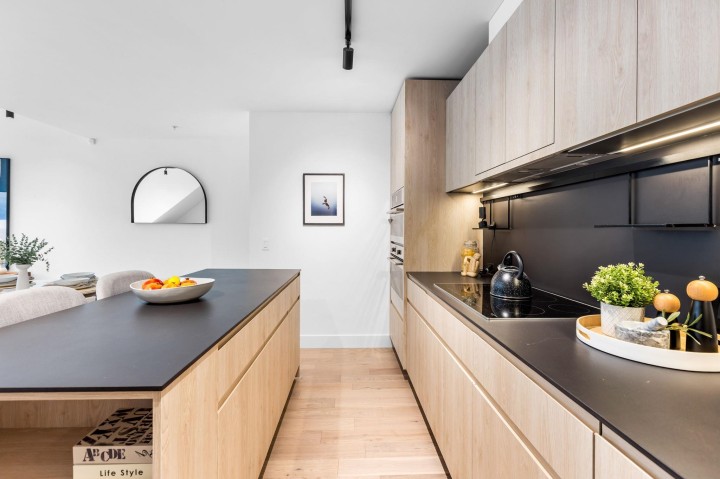 Photo 17 at 3956 Dumfries Street, Knight, Vancouver East