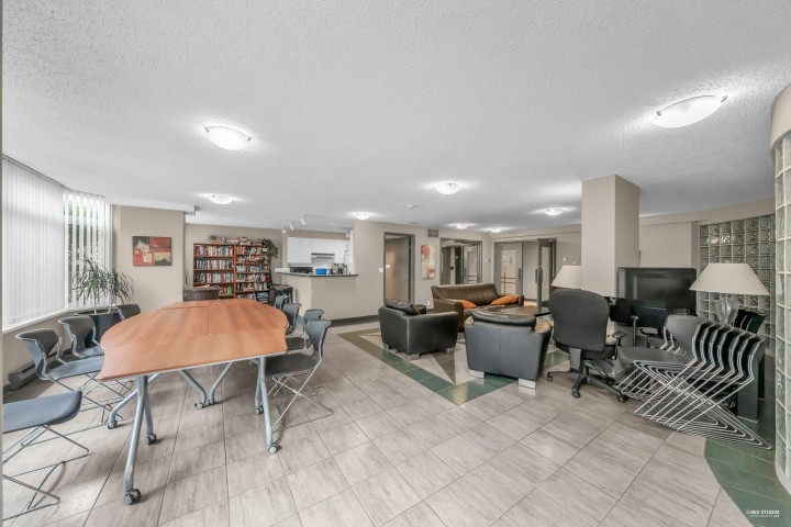 Photo 16 at 414 - 456 Moberly Road, False Creek, Vancouver West