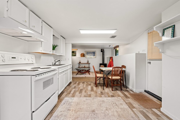 Photo 27 at 1376 11th Street, Sentinel Hill, West Vancouver
