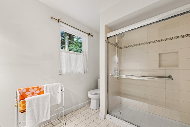 Photo 26 at 1376 11th Street, Sentinel Hill, West Vancouver