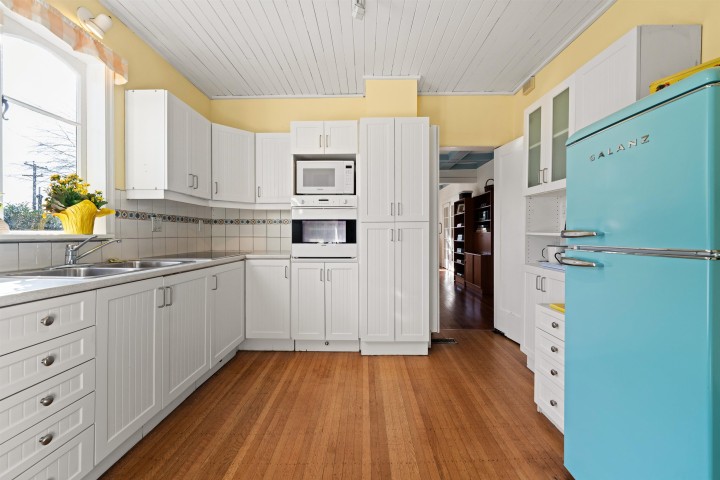 Photo 15 at 1376 11th Street, Sentinel Hill, West Vancouver
