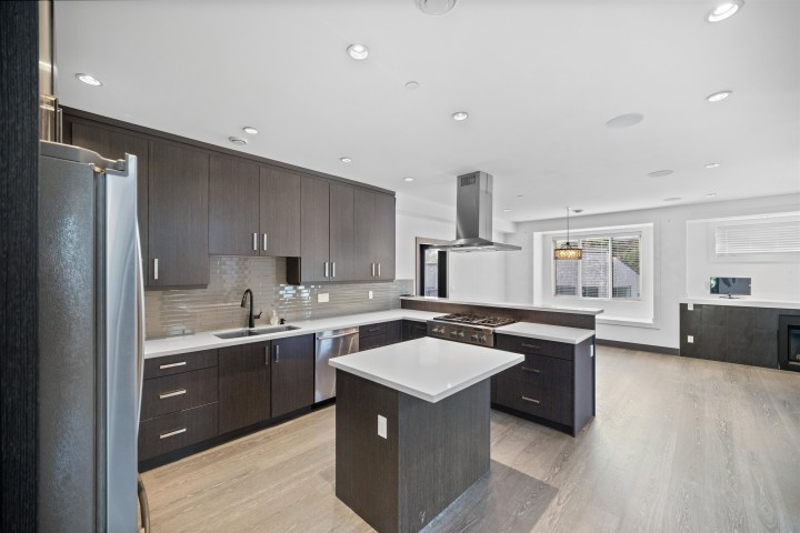 Photo 6 at 7493 Gatineau Place, Fraserview VE, Vancouver East