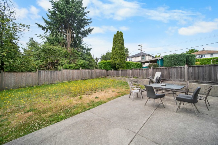Photo 39 at 7493 Gatineau Place, Fraserview VE, Vancouver East