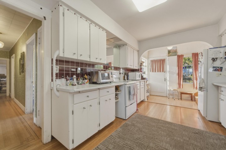Photo 16 at 433 E 48th Avenue, Fraser VE, Vancouver East