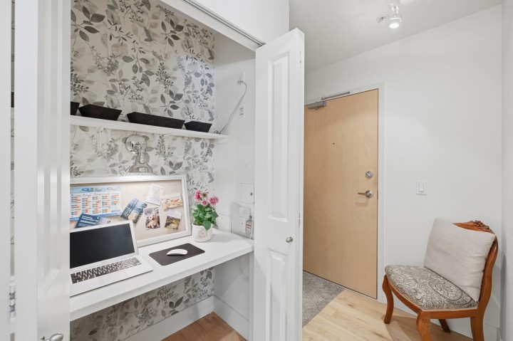 Photo 18 at 202 - 3151 Connaught Crescent, Edgemont, North Vancouver