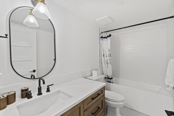 Photo 31 at 2072 Kitchener Street, Grandview Woodland, Vancouver East
