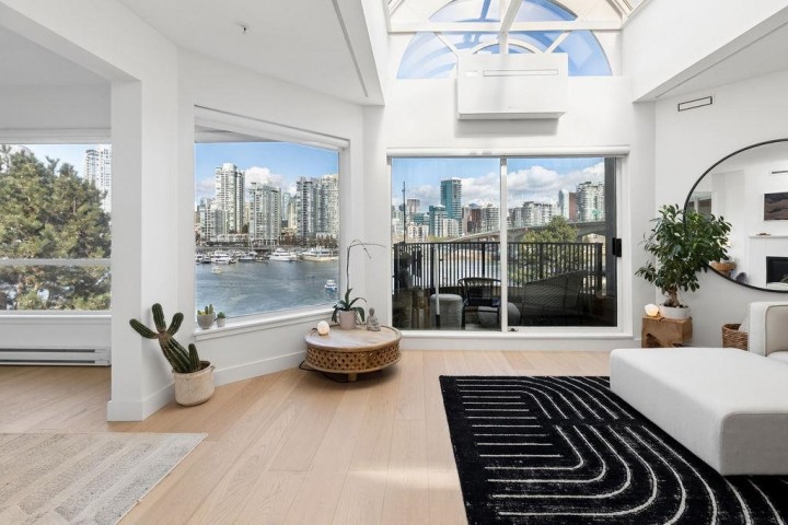 Photo 12 at PH 409 - 1859 Spyglass Place, False Creek, Vancouver West
