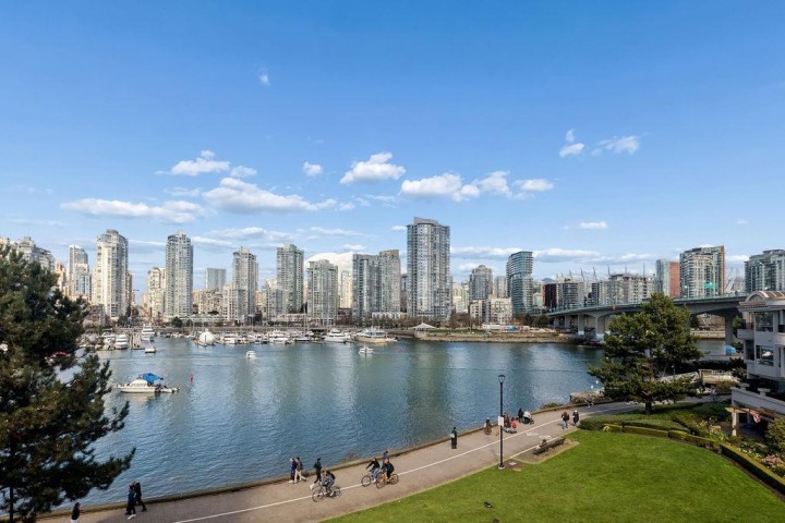 Photo 37 at PH 409 - 1859 Spyglass Place, False Creek, Vancouver West