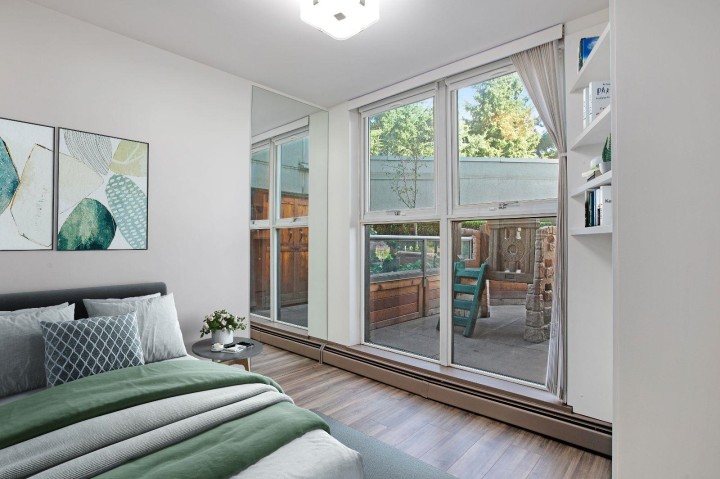 Photo 17 at 307 - 1009 Expo Boulevard, Yaletown, Vancouver West