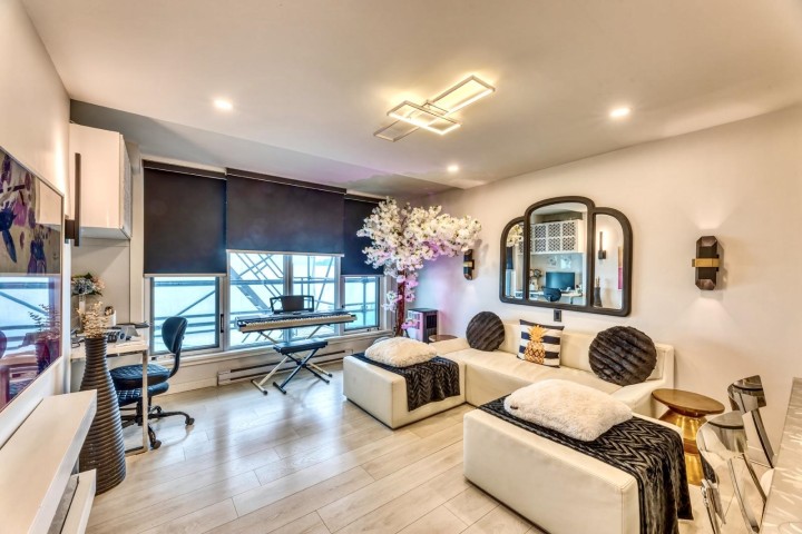 Photo 4 at 704 - 2468 E Broadway, Renfrew Heights, Vancouver East