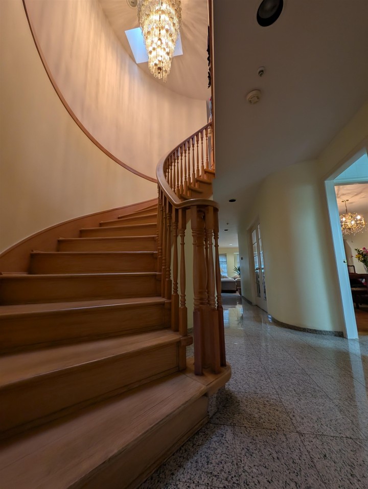 Photo 13 at 2935 E 17th Avenue, Renfrew Heights, Vancouver East
