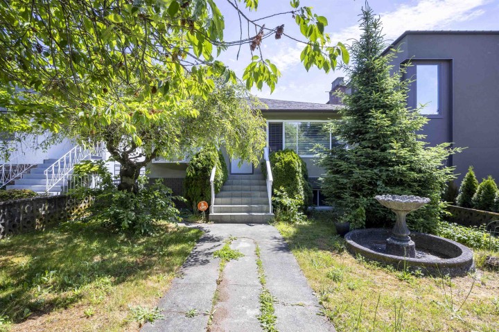 Photo 5 at 7692 Osler Street, South Granville, Vancouver West