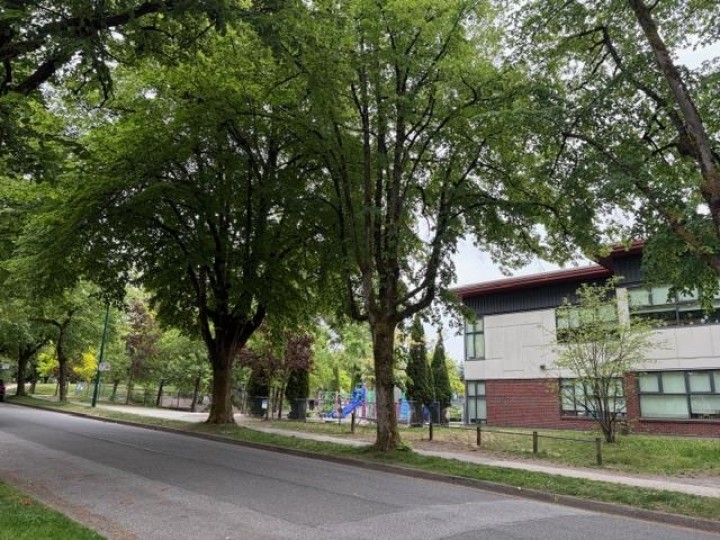 Photo 8 at 1166 E 16th Avenue, Knight, Vancouver East
