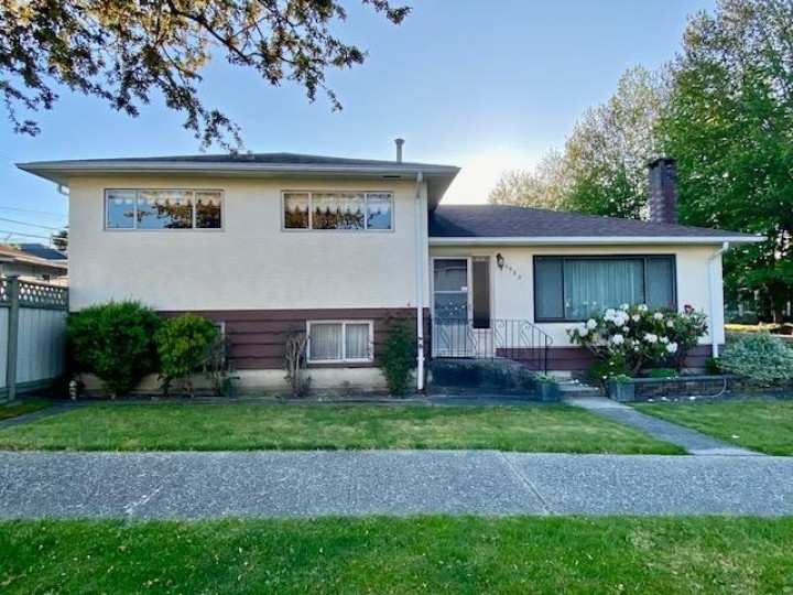 Photo 1 at 3925 Penticton Street, Renfrew Heights, Vancouver East