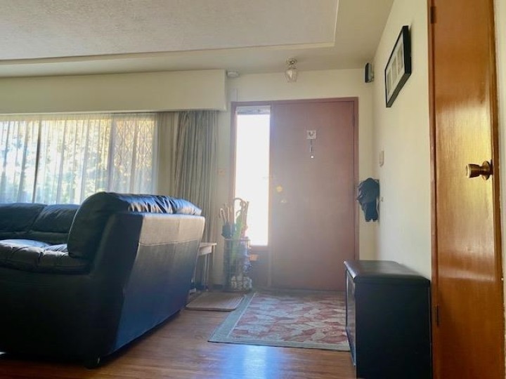Photo 10 at 3925 Penticton Street, Renfrew Heights, Vancouver East