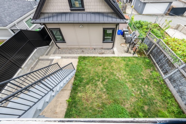 Photo 23 at 748 E 62nd Avenue, South Vancouver, Vancouver East
