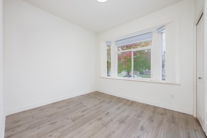 Photo 14 at 748 E 62nd Avenue, South Vancouver, Vancouver East