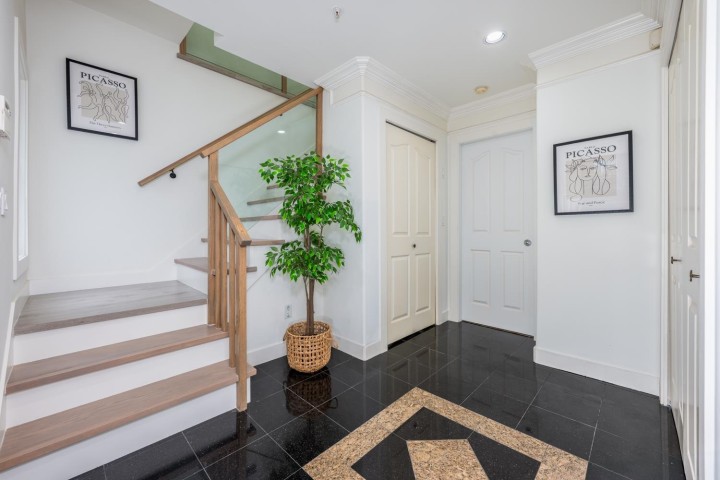Photo 25 at 748 E 62nd Avenue, South Vancouver, Vancouver East