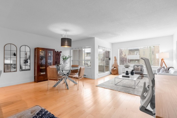 Photo 1 at 101 - 2412 Alder Street, Fairview VW, Vancouver West