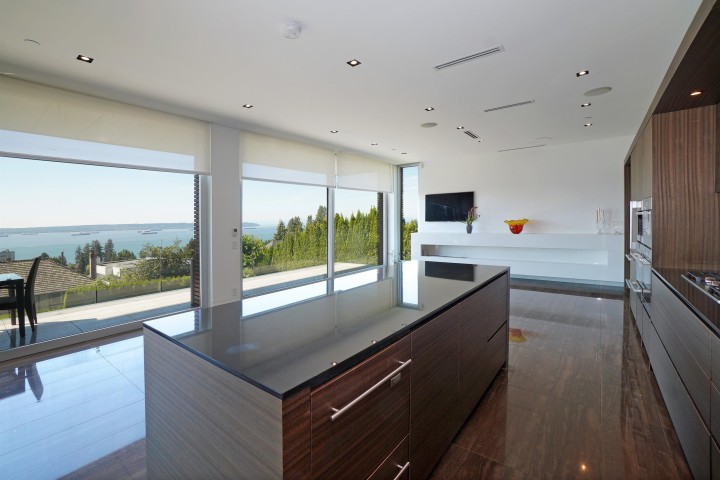 Photo 7 at 2370 Palmerston Avenue, Dundarave, West Vancouver