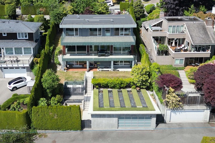 Photo 3 at 2370 Palmerston Avenue, Dundarave, West Vancouver