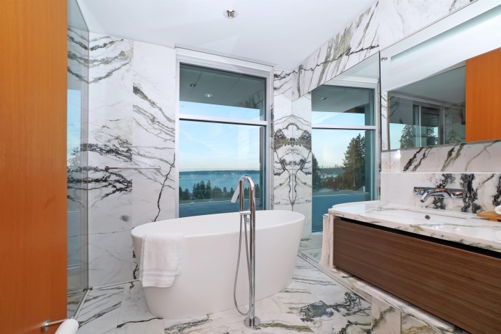 Photo 20 at 2370 Palmerston Avenue, Dundarave, West Vancouver