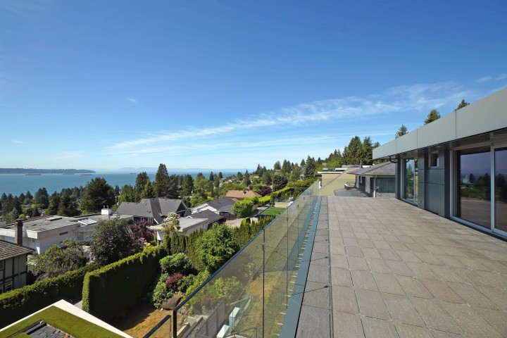 Photo 25 at 2370 Palmerston Avenue, Dundarave, West Vancouver
