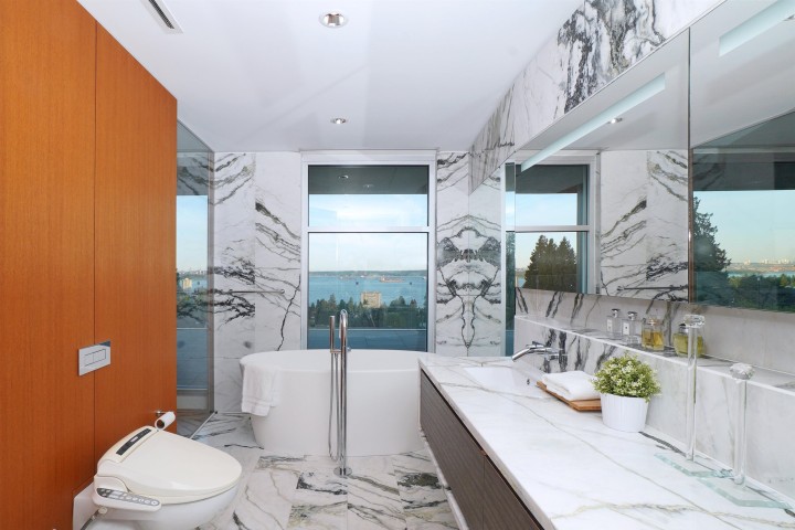 Photo 21 at 2370 Palmerston Avenue, Dundarave, West Vancouver