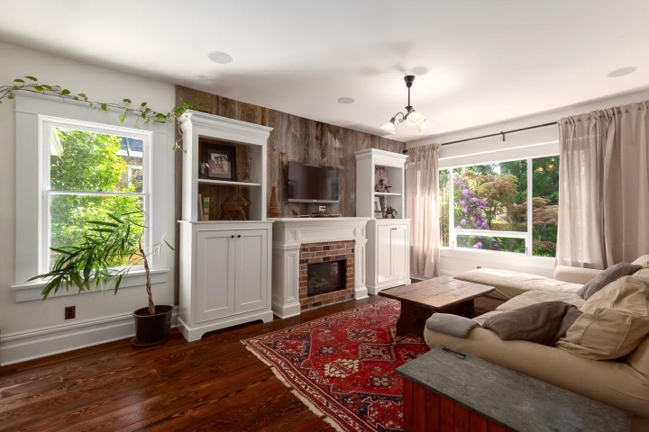 Photo 2 at 1859 Napier Street, Grandview Woodland, Vancouver East