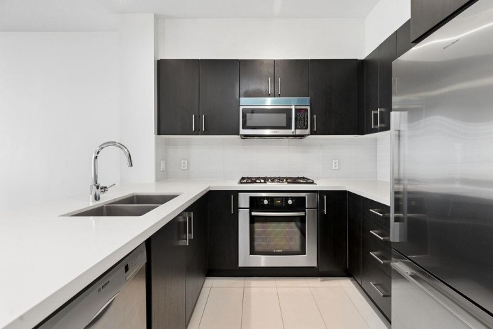 Photo 12 at 420 - 3163 Riverwalk Avenue, South Marine, Vancouver East