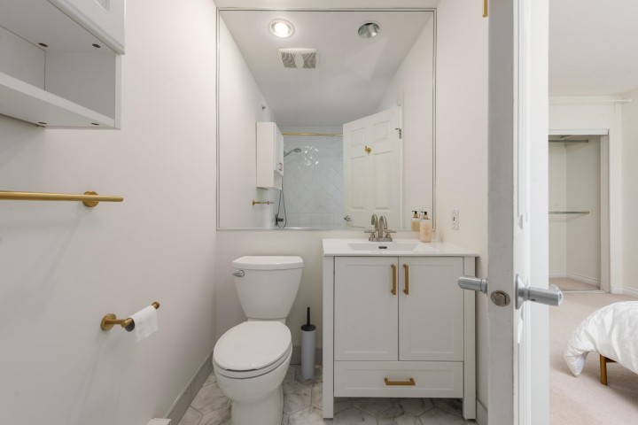 Photo 23 at 8431 Jellicoe Street, South Marine, Vancouver East