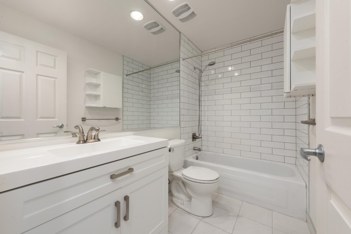 Photo 24 at 8431 Jellicoe Street, South Marine, Vancouver East
