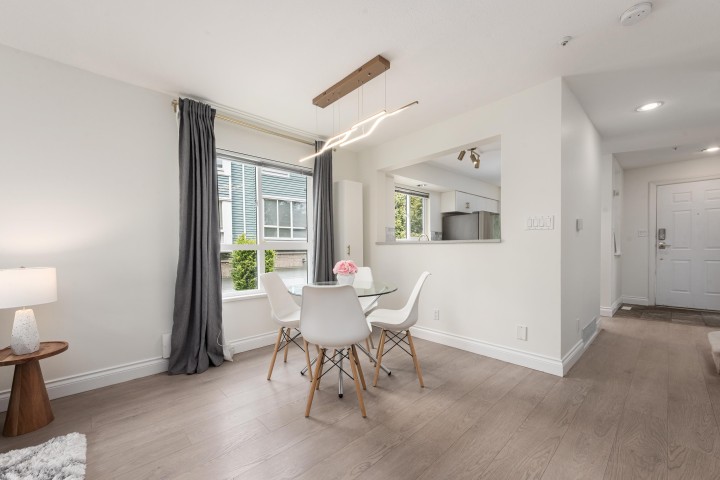 Photo 10 at 8431 Jellicoe Street, South Marine, Vancouver East