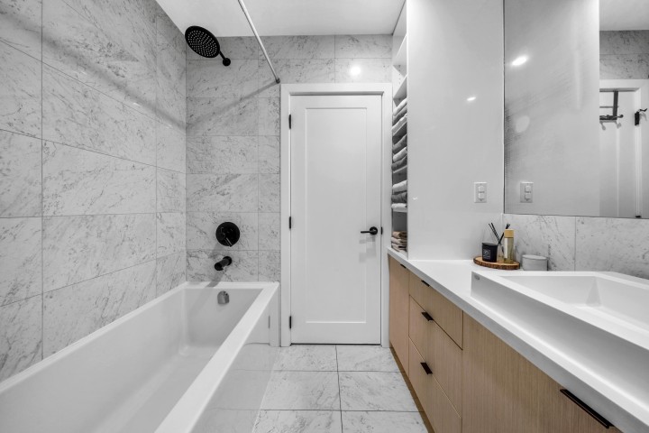 Photo 20 at 4921 Chester Street, Fraser VE, Vancouver East