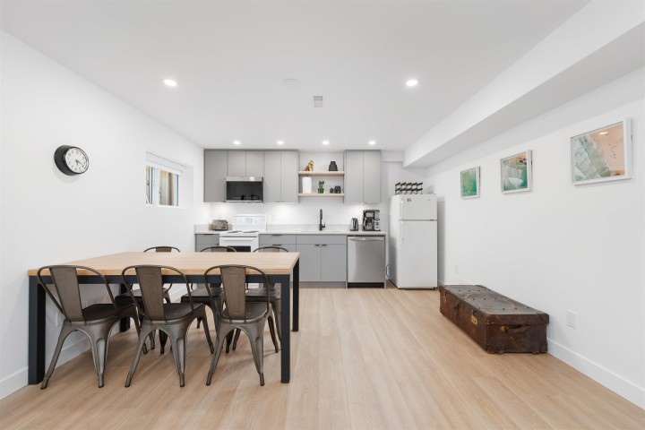 Photo 24 at 4921 Chester Street, Fraser VE, Vancouver East