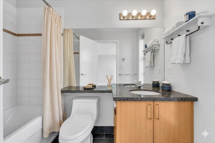 Photo 17 at 302 - 2680 Arbutus Street, Kitsilano, Vancouver West