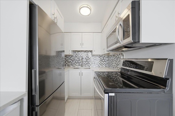 Photo 10 at 802 - 1251 Cardero Street, West End VW, Vancouver West