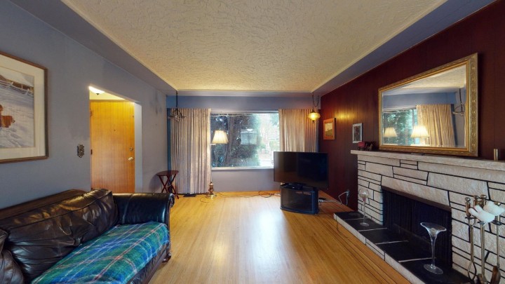 Photo 2 at 4863 Rupert Street, Collingwood VE, Vancouver East