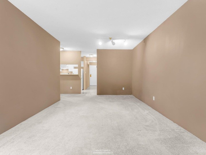 Photo 11 at 206 - 3489 Ascot Place, Collingwood VE, Vancouver East
