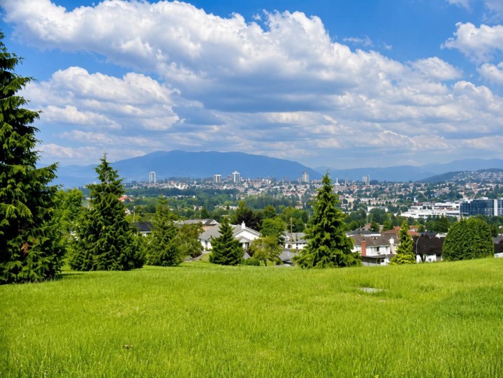 Photo 10 at 3141 E Broadway, Renfrew VE, Vancouver East