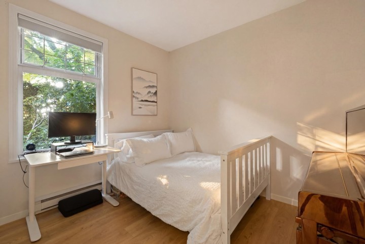 Photo 15 at 102 - 2588 Alder Street, Fairview VW, Vancouver West