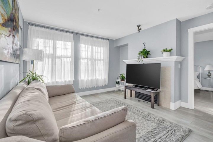 Photo 3 at 210 - 995 W 59th Avenue, South Cambie, Vancouver West