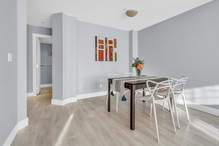 Photo 8 at 210 - 995 W 59th Avenue, South Cambie, Vancouver West