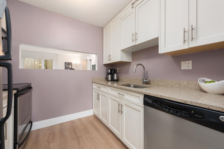 Photo 12 at 104 - 1330 Graveley Street, Grandview Woodland, Vancouver East